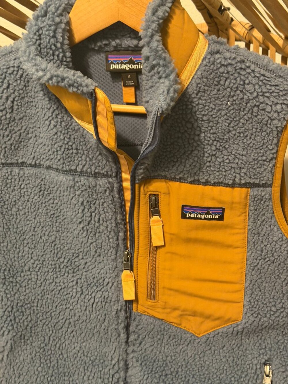 Patagonia Women's Classic Retro-X Fleece Vest Blue/Ochre Size M EUC - Picture 2 of 7